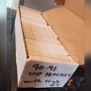 100s Of 1990 1991 Upper Deck With High Numbers Hockey Cards